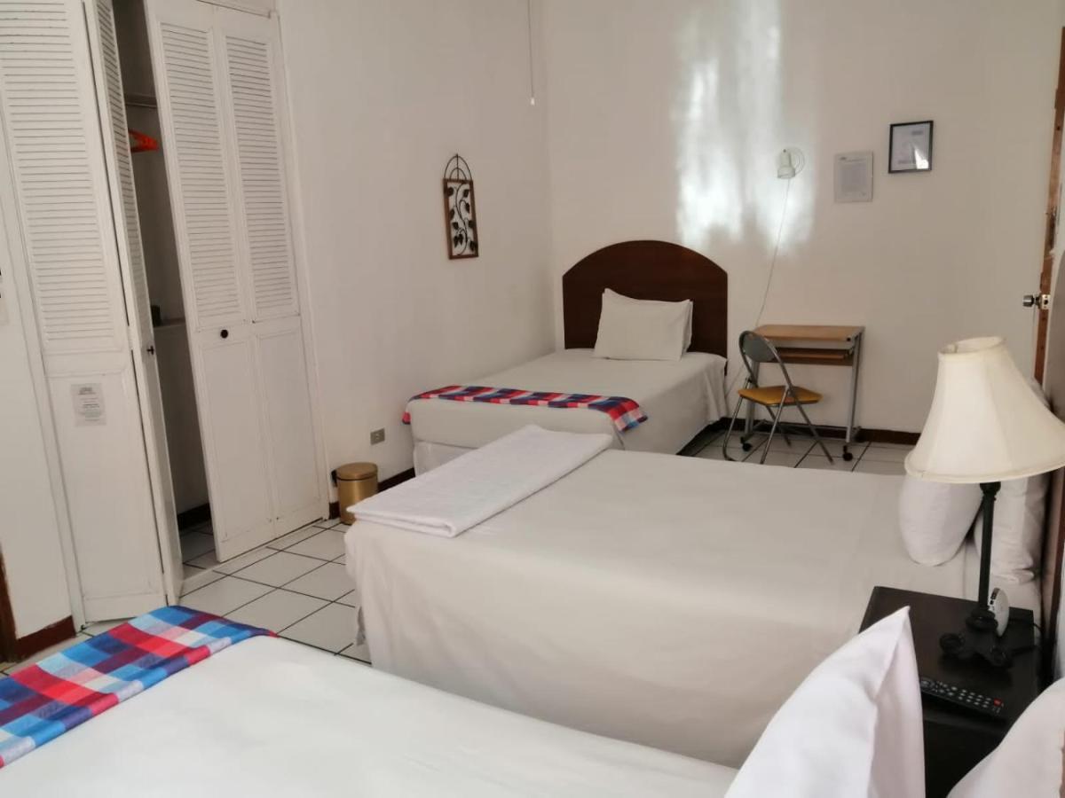 Novohostal B&B Guatemala City Ngoại thất bức ảnh