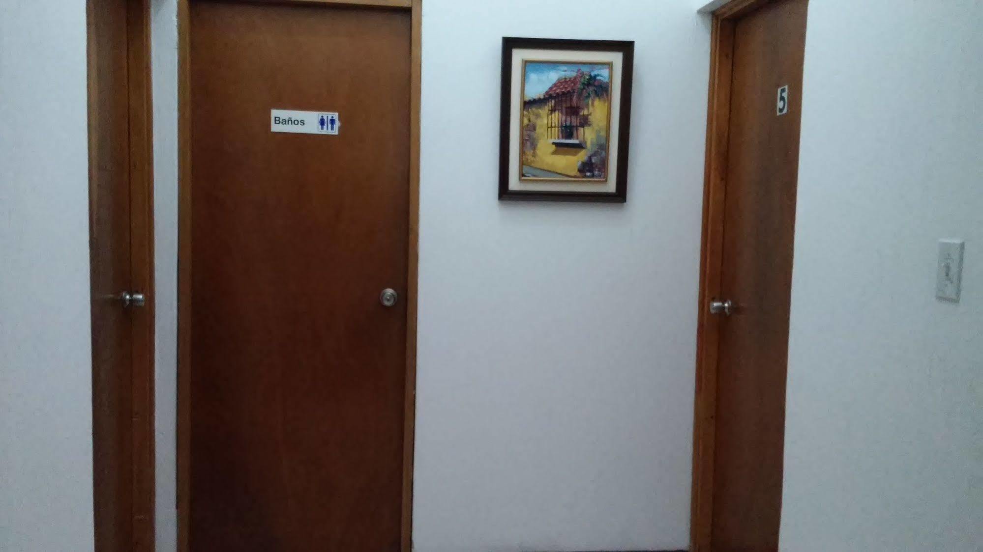 Novohostal B&B Guatemala City Ngoại thất bức ảnh